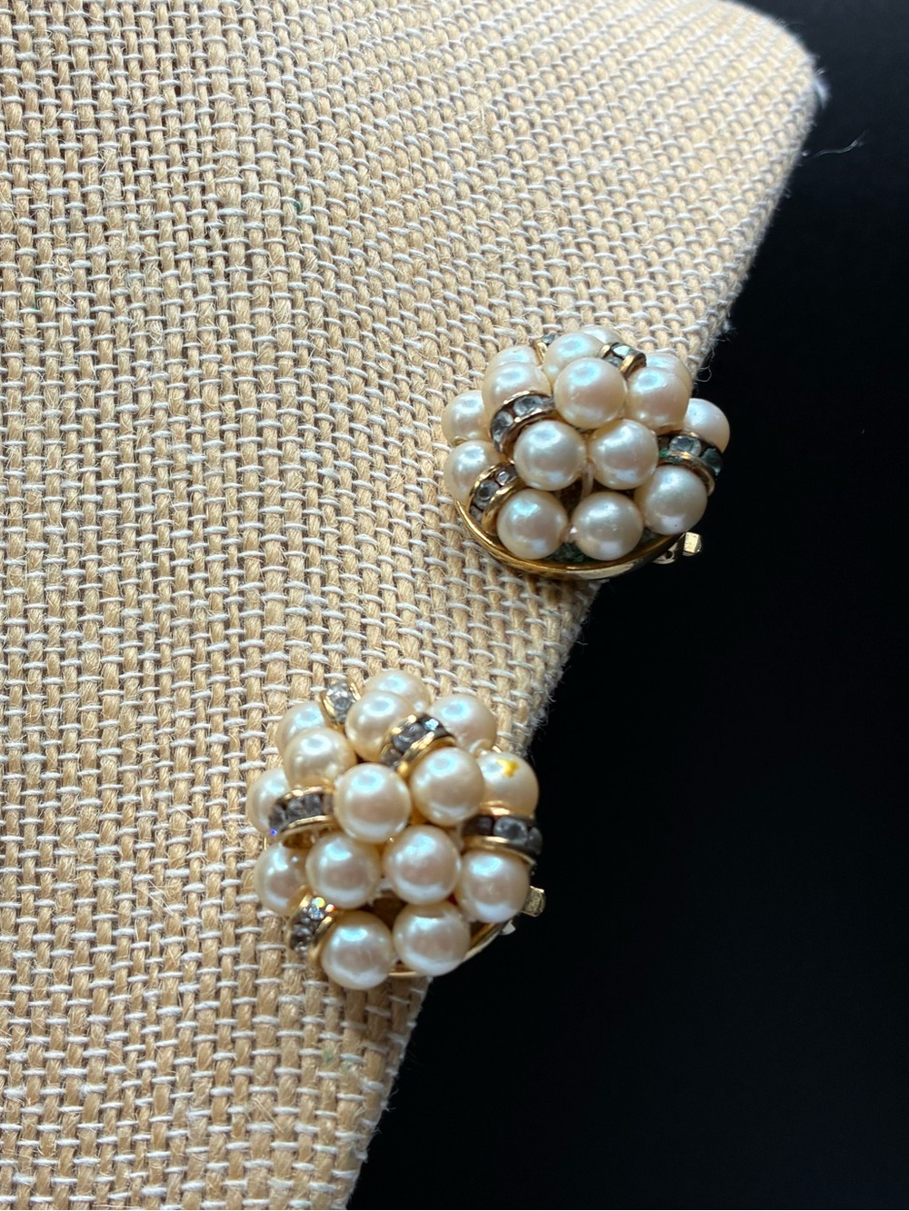 Vintage Gold Cream Pearl Rhinestone Cluster Liz Clairborne Clip-On Earrings